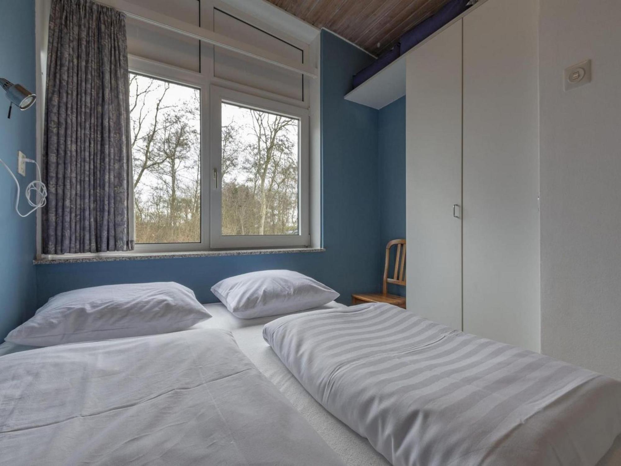 Stylish Beachside Bungalow With Patio Sint Maartensvlotbrug Zewnętrze zdjęcie